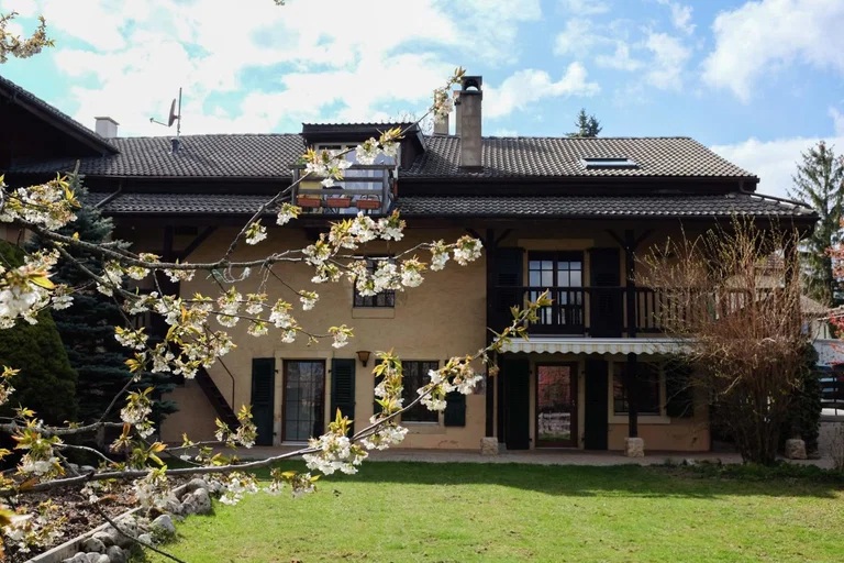 Appartement – Bretonnières – 4.5 pièce(s)